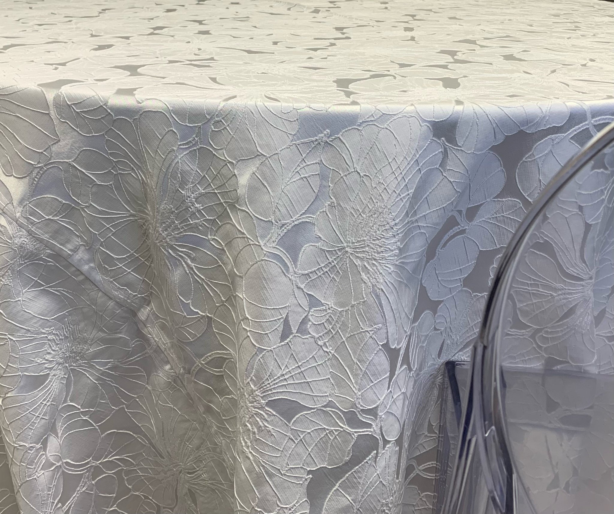 Flora Crystal White Couture Table Linen