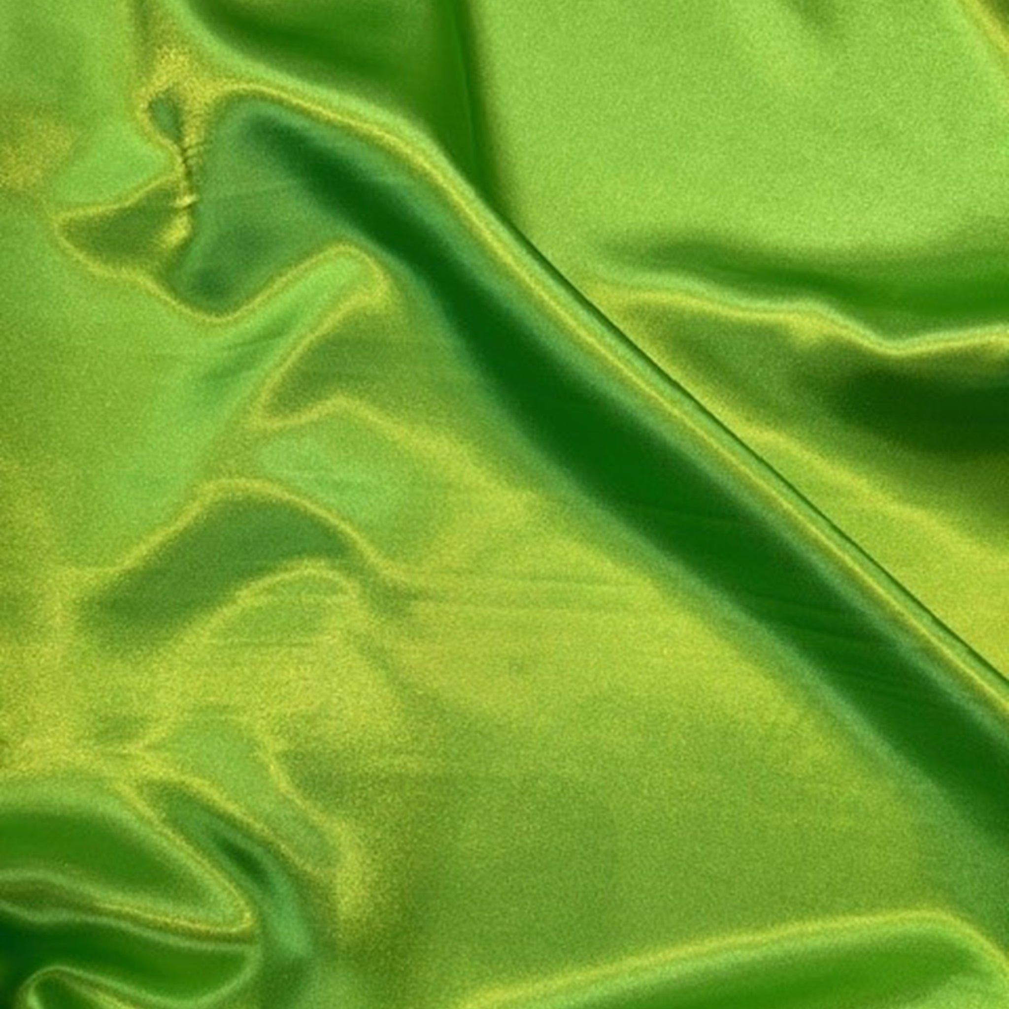 Crepe Back Satin Green Apple Premium Table Linen