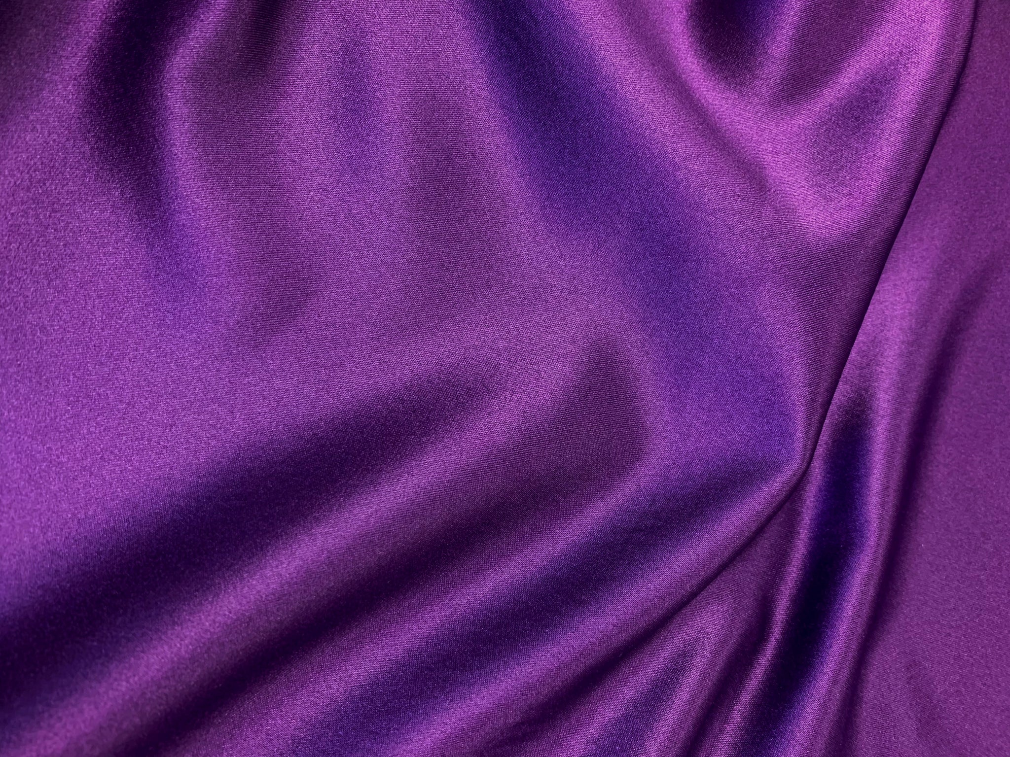 Lamour Satin Purple Premium Table Linen