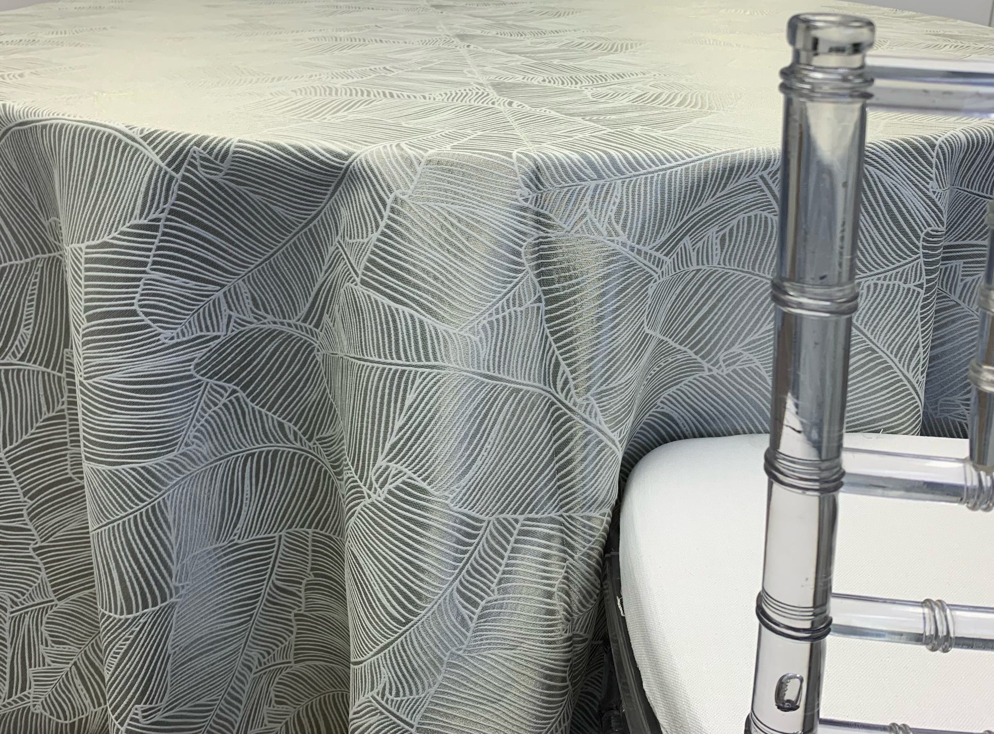 Palmera - Reverse Couture Table Linen