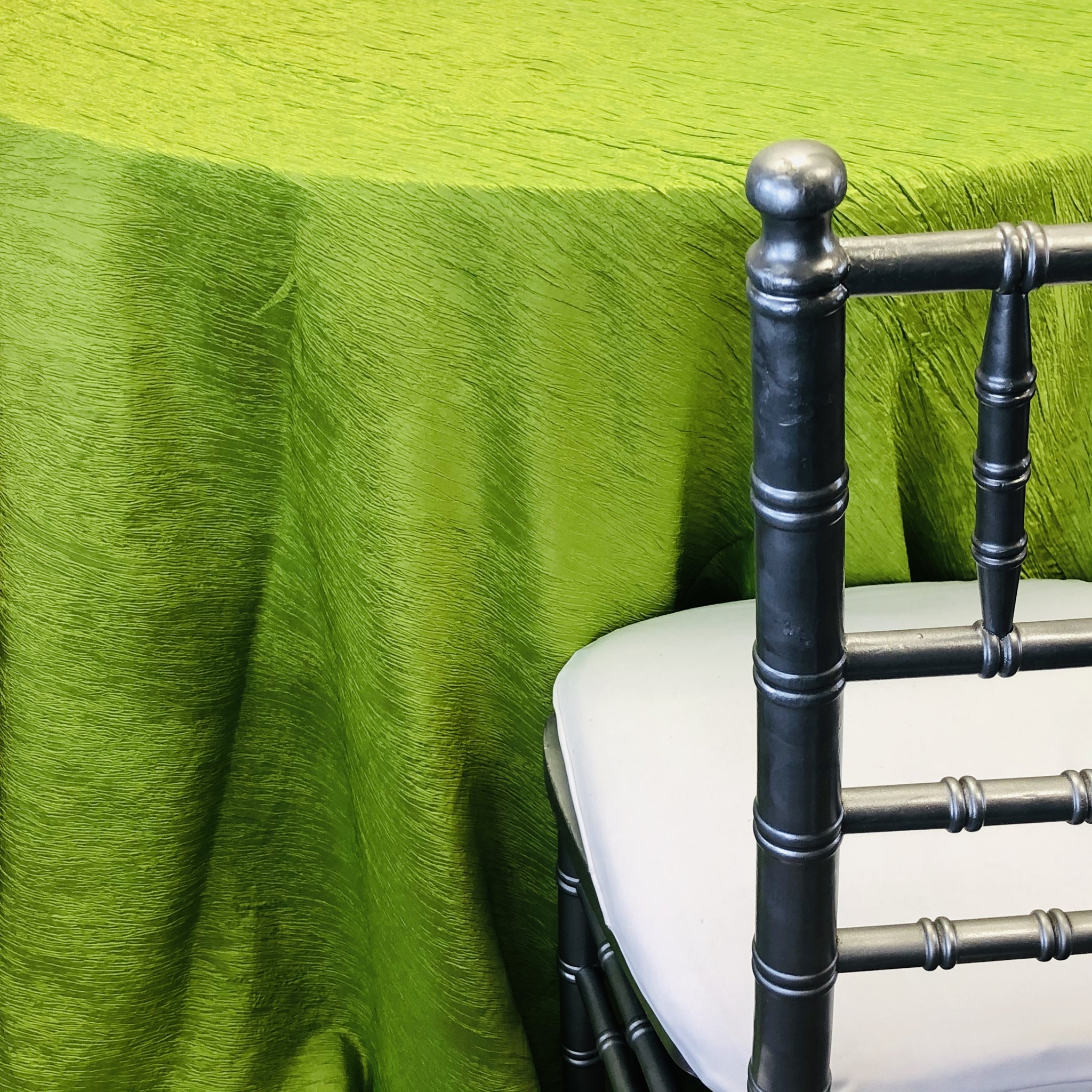 Fortuny Lime Premium Table Linen