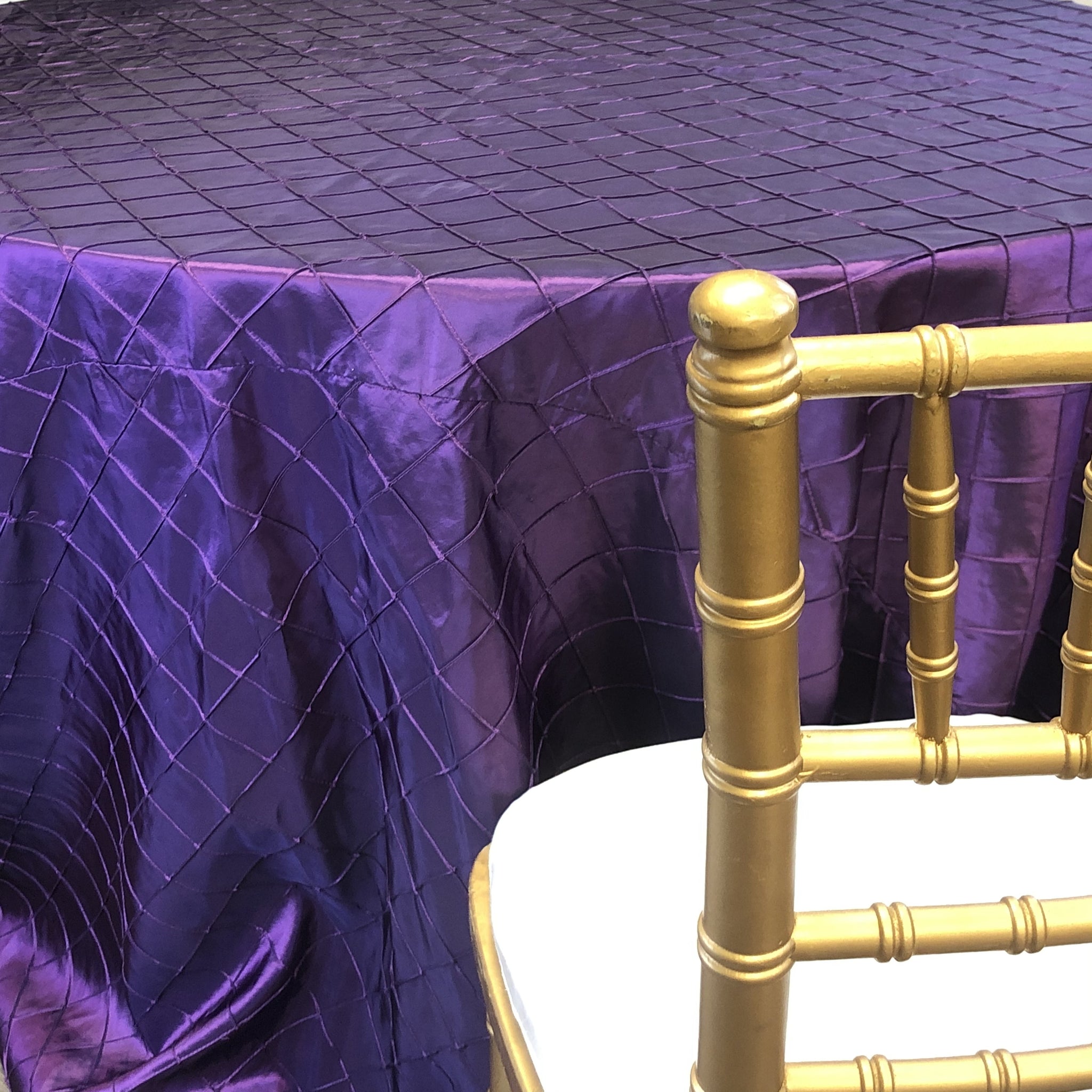 Pintuck Amethyst Premium Table Linen