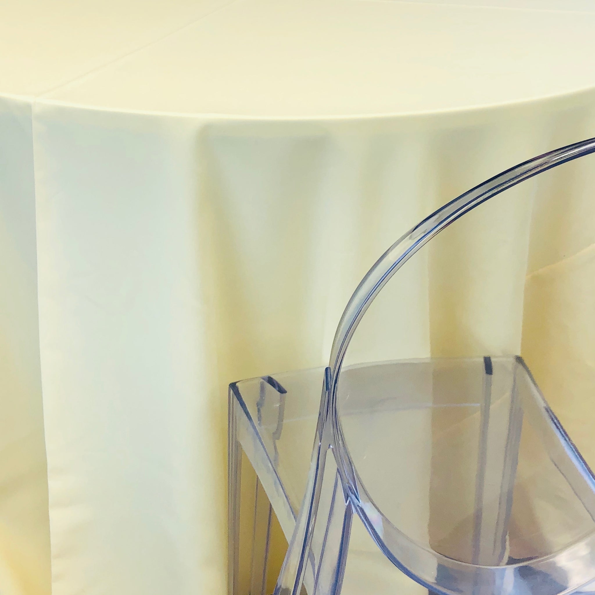 Polyester Light Yellow Table Linen