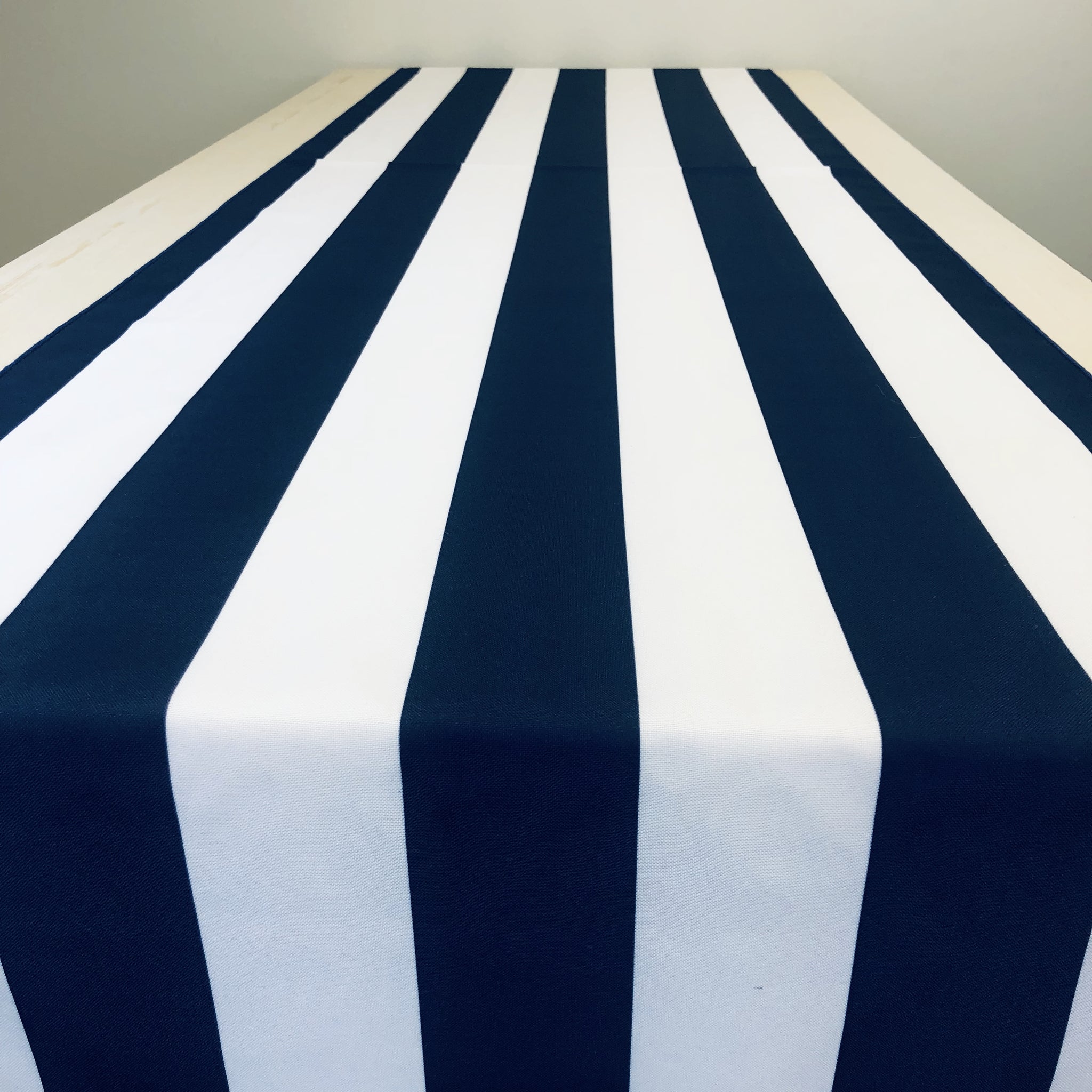 Striped Navy / White Runner